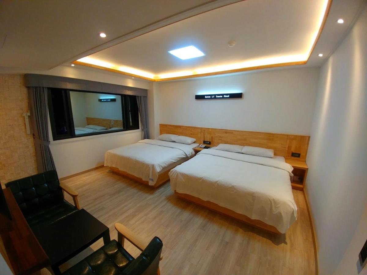 I.Y Hotel Suwon Exterior photo